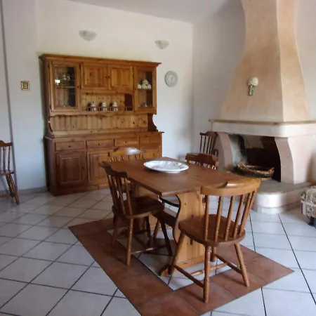 Casa Tina Vakantiehuis Villasimius
